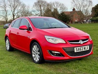 Vauxhall Astra 2.0 CDTi Elite Auto Euro 5 5dr