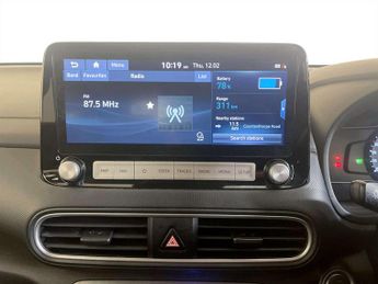 Hyundai KONA 64kWh Premium SE SUV 5dr Electric Auto (7kW Charger) (204 ps)