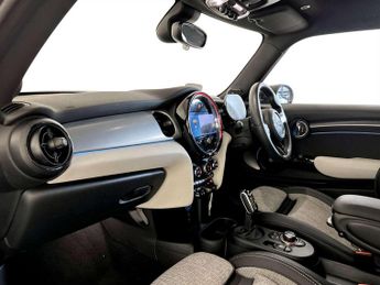 MINI Electric Hatch Cooper SE 32.6kWh Collection Edition Hatchback 3dr Electric Auto