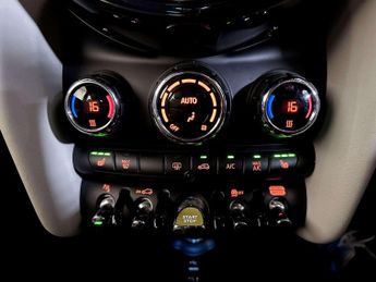 MINI Electric Hatch Cooper SE 32.6kWh Collection Edition Hatchback 3dr Electric Auto