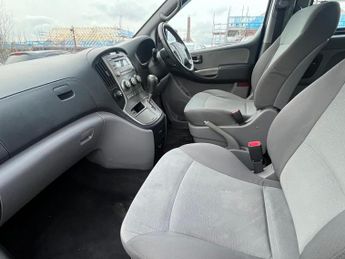 Hyundai i800 2.5 CRDi Style Auto Euro 5 5dr