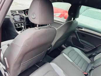 Volkswagen Golf 1.5 TSI EVO R-Line DSG Euro 6 (s/s) 5dr