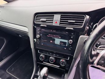 Volkswagen Golf 1.5 TSI EVO R-Line DSG Euro 6 (s/s) 5dr