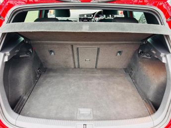 Volkswagen Golf 1.5 TSI EVO R-Line DSG Euro 6 (s/s) 5dr