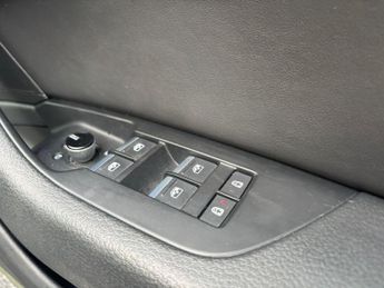 Audi A6 Avant 2.0 TDI 40 Black Edition S Tronic Euro 6 (s/s) 5dr