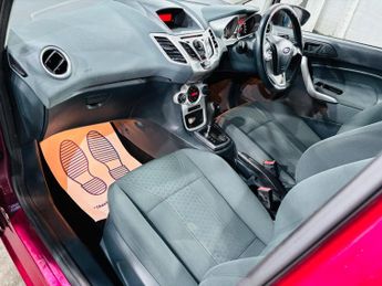 Ford Fiesta 1.4 Titanium 5dr