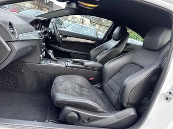 Mercedes-Benz C Class 2.1 C220 CDI AMG Sport Edition G-Tronic+ Euro 5 (s/s) 2dr
