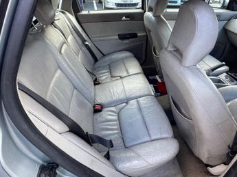 Volvo V50 2.4 SE Geartronic 5dr