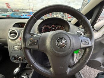 Vauxhall Corsa 1.4 16V SE Auto Euro 5 5dr