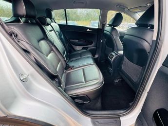 Kia Sportage 2.0 CRDi KX-3 Auto AWD Euro 6 5dr