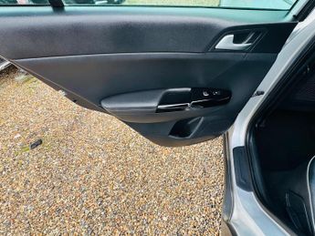 Kia Sportage 2.0 CRDi KX-3 Auto AWD Euro 6 5dr