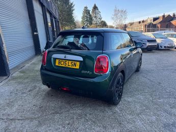 MINI Hatch 1.5 Cooper D Auto Euro 6 (s/s) 3dr