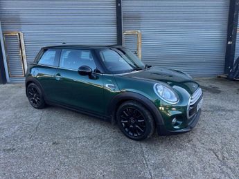 MINI Hatch 1.5 Cooper D Auto Euro 6 (s/s) 3dr
