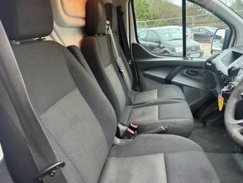 Ford Transit Custom 2.0 TDCi 270 L1 H1 5dr