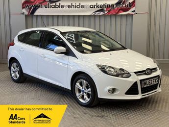 Ford Focus 1.0T EcoBoost Zetec Euro 5 (s/s) 5dr