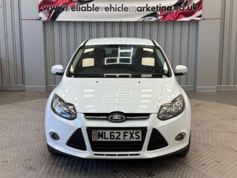 Ford Focus 1.0T EcoBoost Zetec Euro 5 (s/s) 5dr