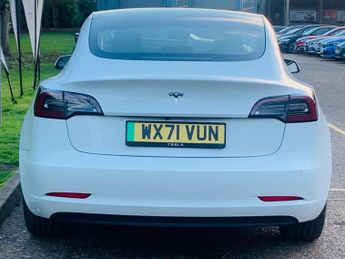 Tesla Model 3 Standard Range Plus Auto RWD 4dr