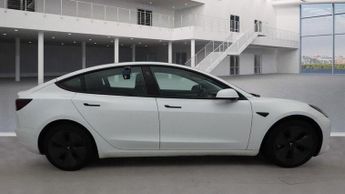 Tesla Model 3 Standard Range Plus Auto RWD 4dr