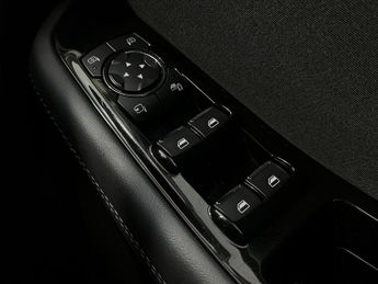 Ford Galaxy 2.5h Duratec Titanium CVT Euro 6 (s/s) 5dr