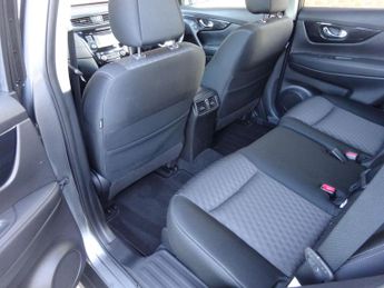 Nissan X-Trail 1.6 dCi N-Connecta XTRON Euro 6 (s/s) 5dr