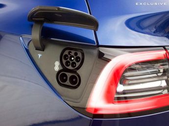 Tesla Model Y (Dual Motor) Long Range Auto 4WDE 5dr