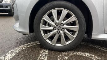 Toyota Yaris 1.5 VVT-h Icon E-CVT Euro 6 (s/s) 5dr