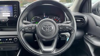 Toyota Yaris 1.5 VVT-h Icon E-CVT Euro 6 (s/s) 5dr