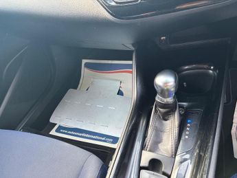 Toyota C-HR 1.8 VVT-h Dynamic CVT Euro 6 (s/s) 5dr