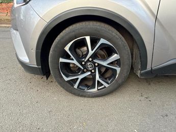 Toyota C-HR 1.8 VVT-h Dynamic CVT Euro 6 (s/s) 5dr