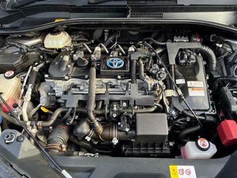 Toyota C-HR 1.8 VVT-h Dynamic CVT Euro 6 (s/s) 5dr