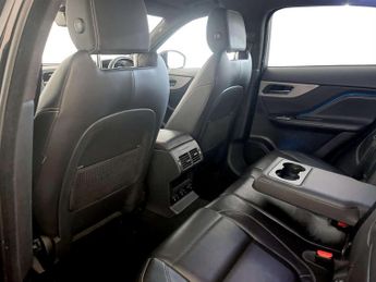 Jaguar F-PACE 2.0 D165 R-Sport SUV 5dr Diesel Manual Euro 6 (s/s) (163 ps)