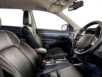 Mitsubishi Outlander 2.0 MIVEC 4 SUV 5dr Petrol CVT 4WD Euro 6 (s/s) (150 ps)