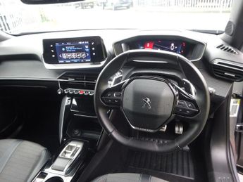 Peugeot 2008 1.2 PureTech Allure Premium + EAT Euro 6 (s/s) 5dr