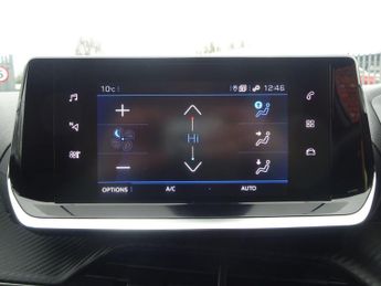 Peugeot 2008 1.2 PureTech Allure Premium + EAT Euro 6 (s/s) 5dr