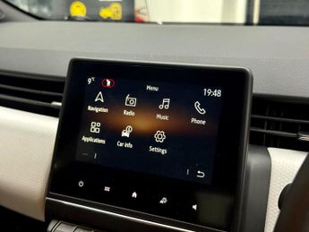 Renault Clio 1.6 E-TECH Techno Auto Euro 6 (s/s) 5dr