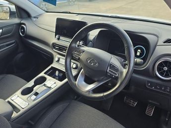 Hyundai Kona 64kWh Premium 5dr Automatic