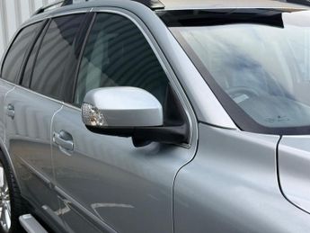 Volvo XC90 2.4 D5 SE Lux Geartronic AWD 5dr