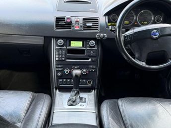 Volvo XC90 2.4 D5 SE Lux Geartronic AWD 5dr