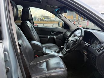 Volvo XC90 2.4 D5 SE Lux Geartronic AWD 5dr