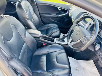 Volvo V40 2.0 D4 Inscription Auto Euro 6 (s/s) 5dr