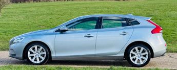 Volvo V40 2.0 D4 Inscription Auto Euro 6 (s/s) 5dr