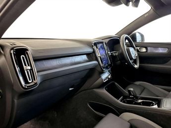 Volvo C40 Recharge 69kWh Core SUV 5dr Electric Auto (231 ps)