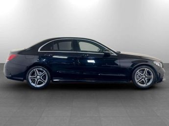 Mercedes-Benz C Class 2.0 C300d AMG Line Edition (Premium) Saloon 4dr Diesel G-Tronic+
