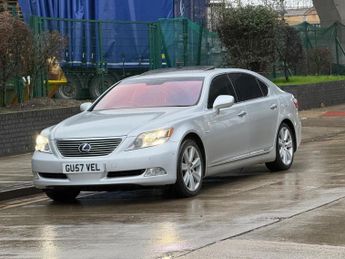 Lexus LS 5.0 600h V8 L RSR Saloon 4dr Petrol Hybrid CVT 4WD Euro 5 (s/s) 