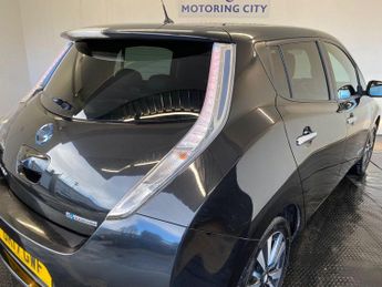 Nissan Leaf 30kWh Tekna Auto 5dr