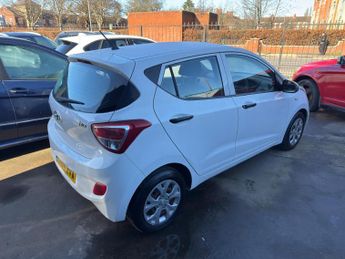 Hyundai i10 1.0 S Air Euro 5 5dr