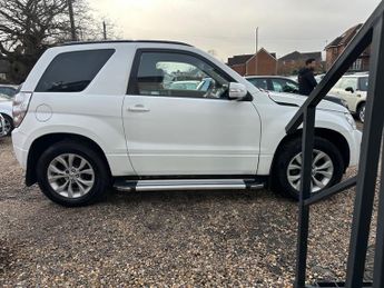 Suzuki Grand Vitara 2.4 VVT SZ4 Auto 4WD Euro 5 3dr