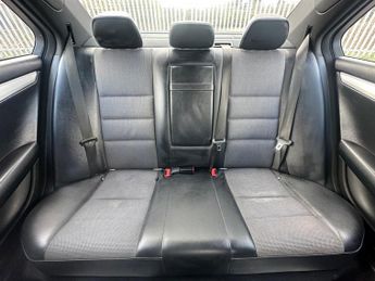 Mercedes-Benz C Class 2.1 C220 CDI AMG Sport G-Tronic+ Euro 5 (s/s) 4dr