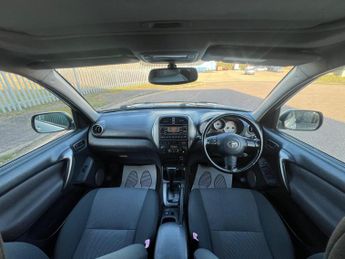 Toyota RAV4 2.0 VVT-i XT-R 4WD 5dr