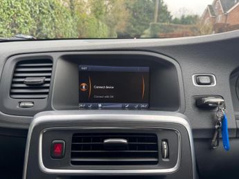 Volvo V60 1.6 T3 R-Design Estate 5dr Petrol Powershift Euro 5 (150 ps)